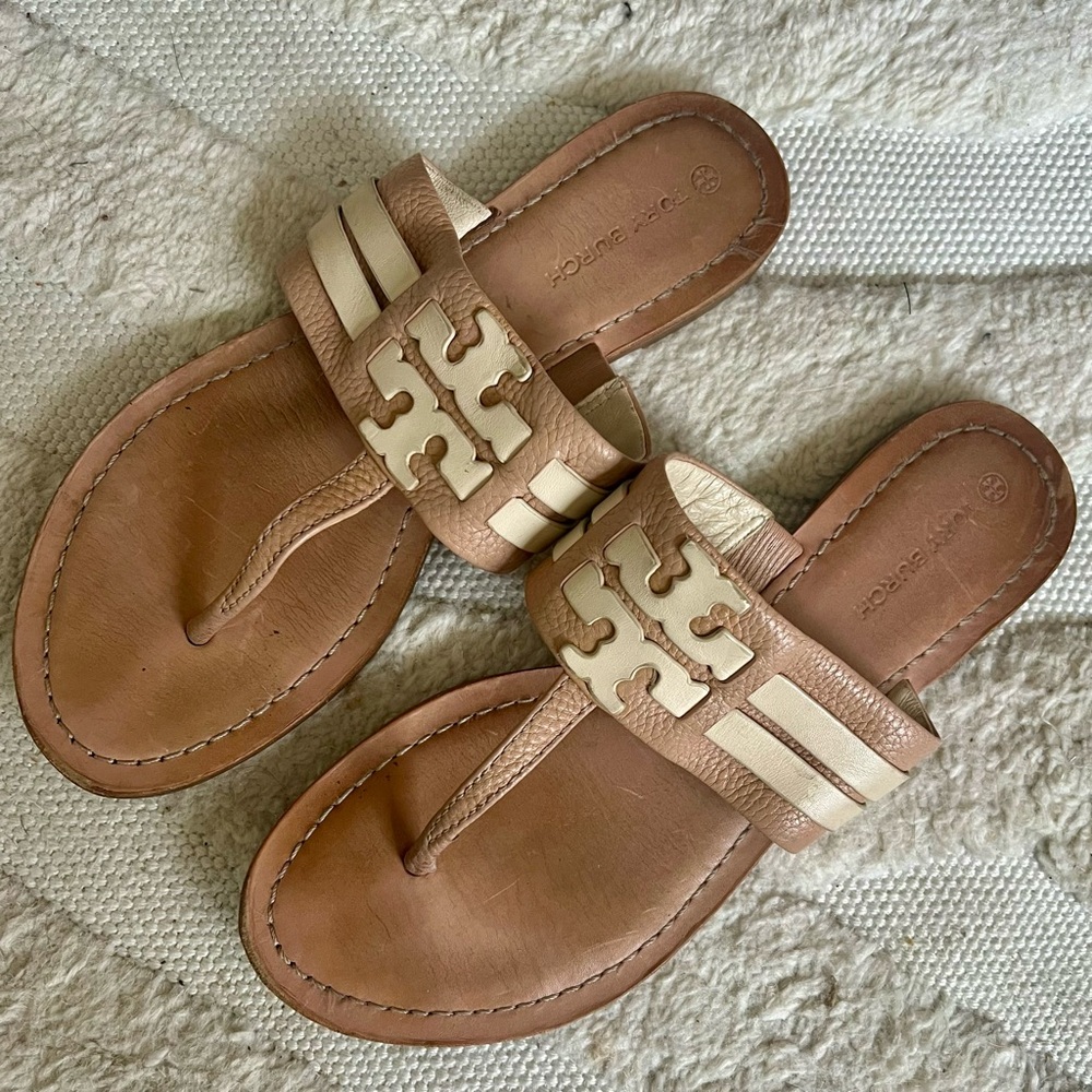 Tory Burch Leigh Tan Leather Sandals 9